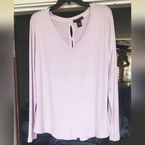 NWOT- Light Lavendar Vneck Long Sleeve Shirt, Size XL